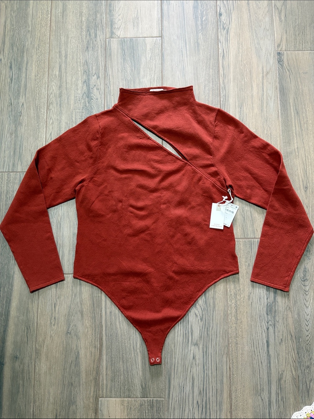 Good American cutout stretch cotton-blend bodysuit in a brick-red color NWT 8
